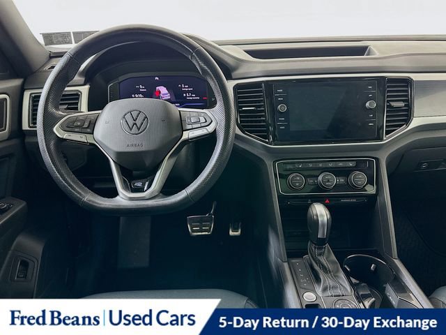 Used 2022 Volkswagen Atlas Cross Sport SEL R-Line image 24