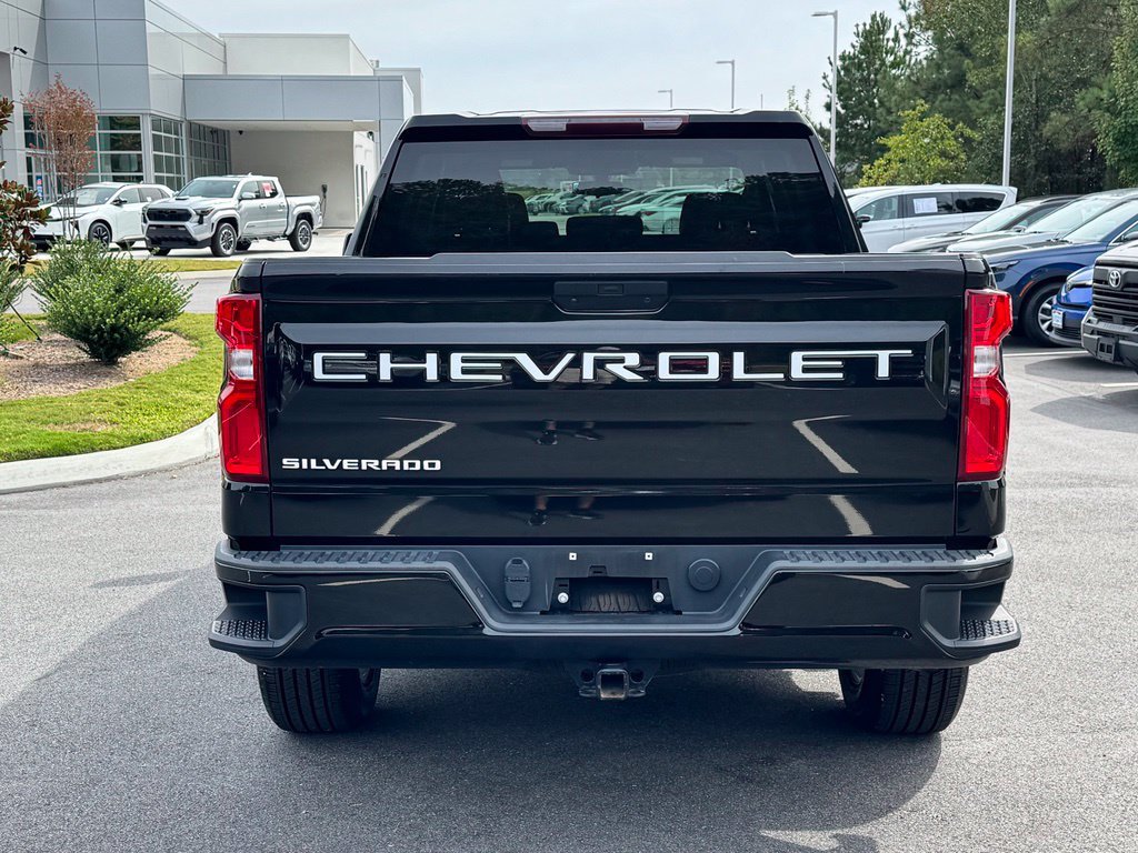 Used 2022 Chevrolet Silverado 1500 Custom AWD/4WD image 5