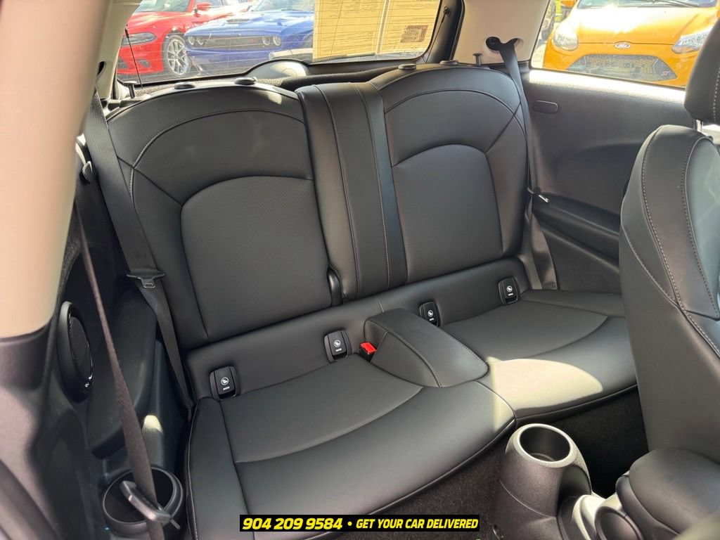 Used 2022 MINI Cooper SE w/ Driver Assistance Package FWD image 35