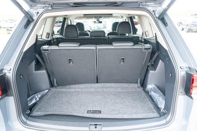 New 2026 Volkswagen Atlas SE FWD image 36