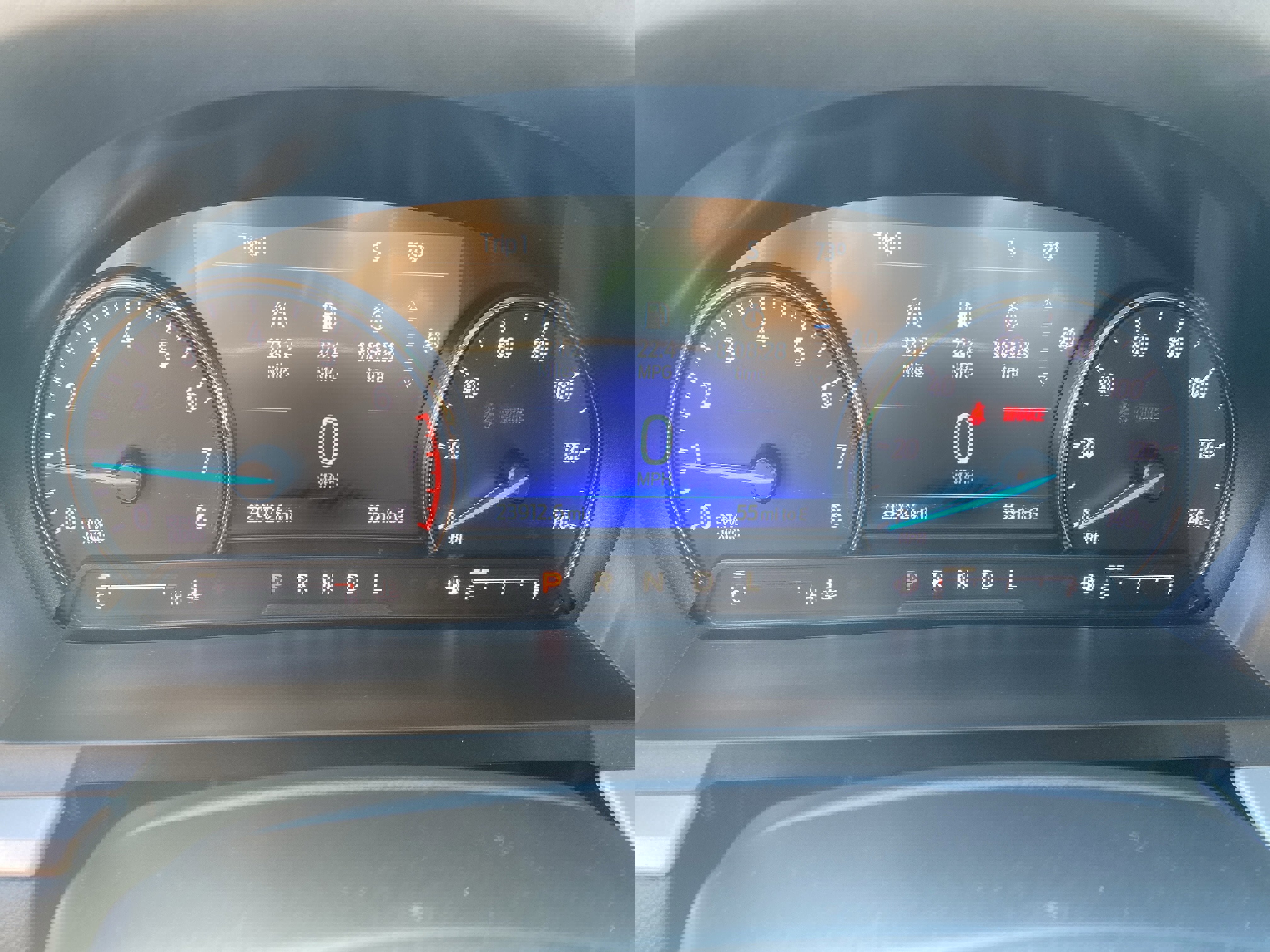 Used 2022 Ford Explorer XLT image 16