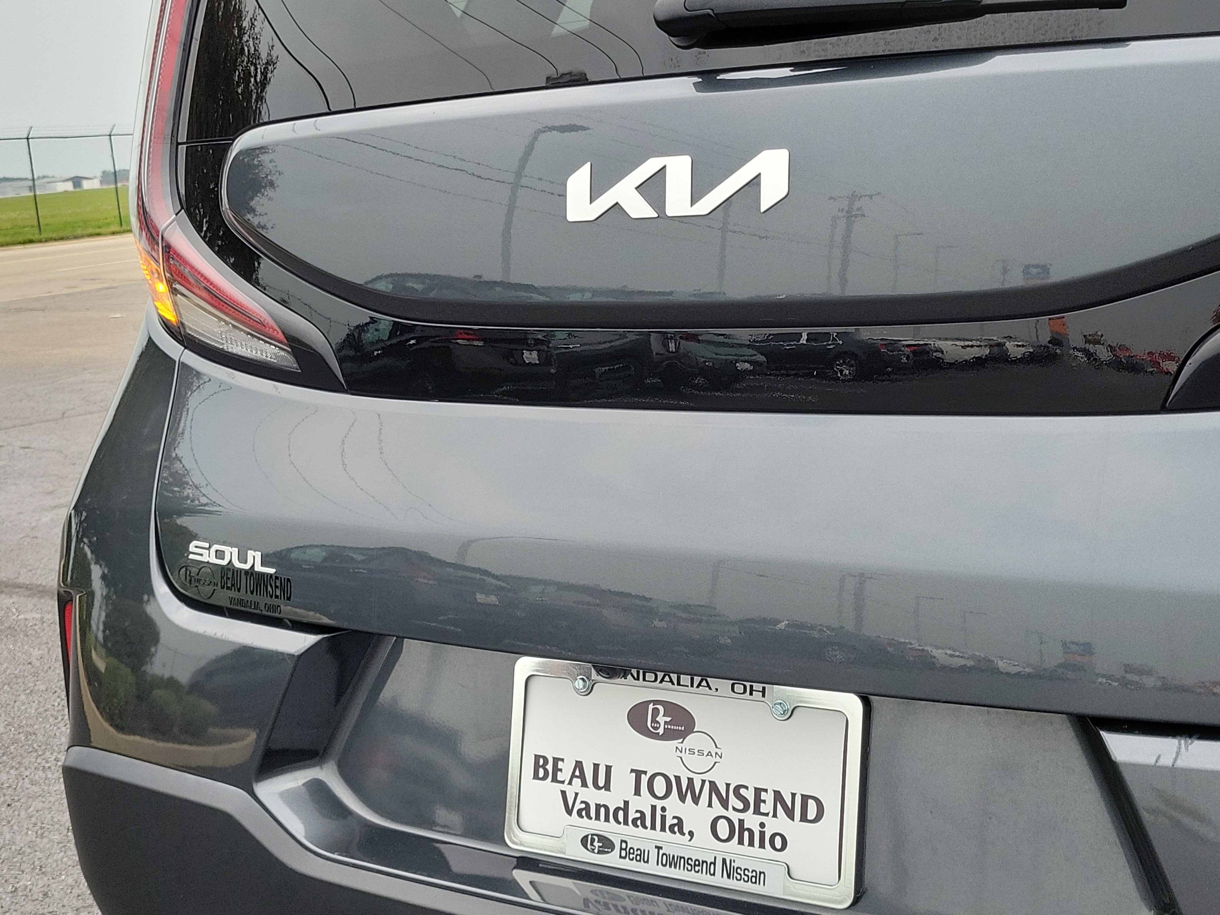 Used 2024 Kia Soul LX w/ Option Group 015 FWD image 7