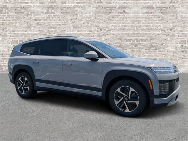 New 2026 Hyundai Ioniq 9 SE image 1