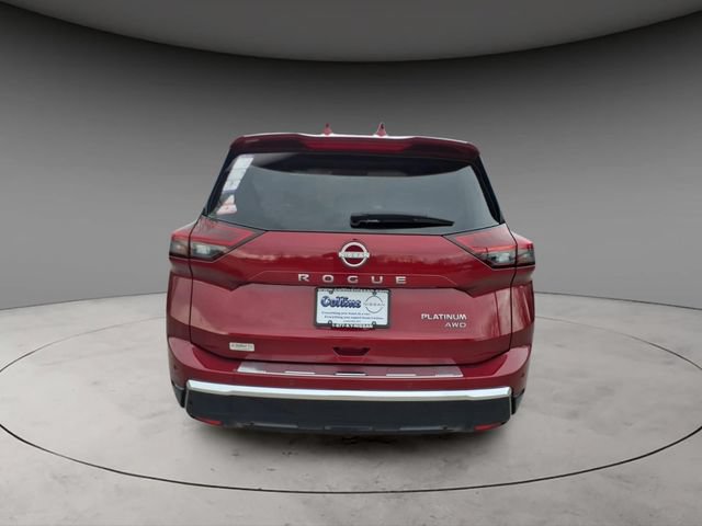 Certified 2025 Nissan Rogue Platinum w/ Tech Package AWD/4WD image 7