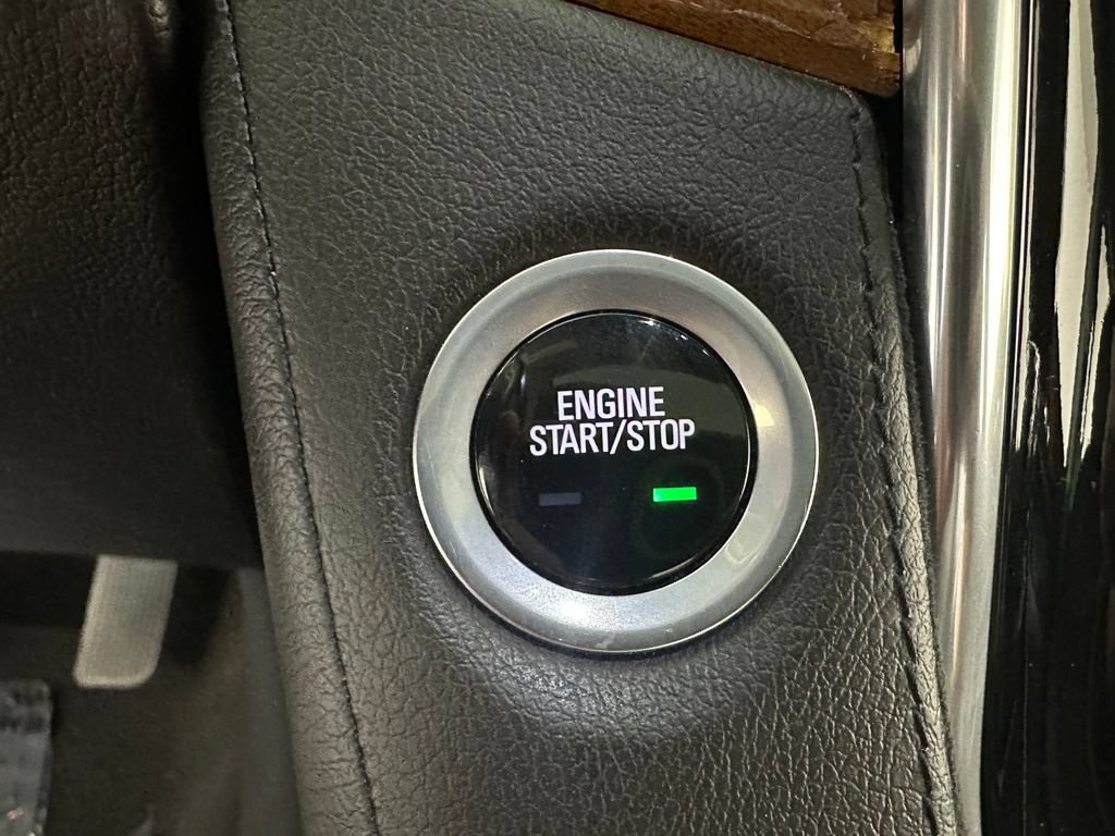 Used 2018 Cadillac Escalade Luxury w/ LPO, Radiant Package AWD/4WD image 43