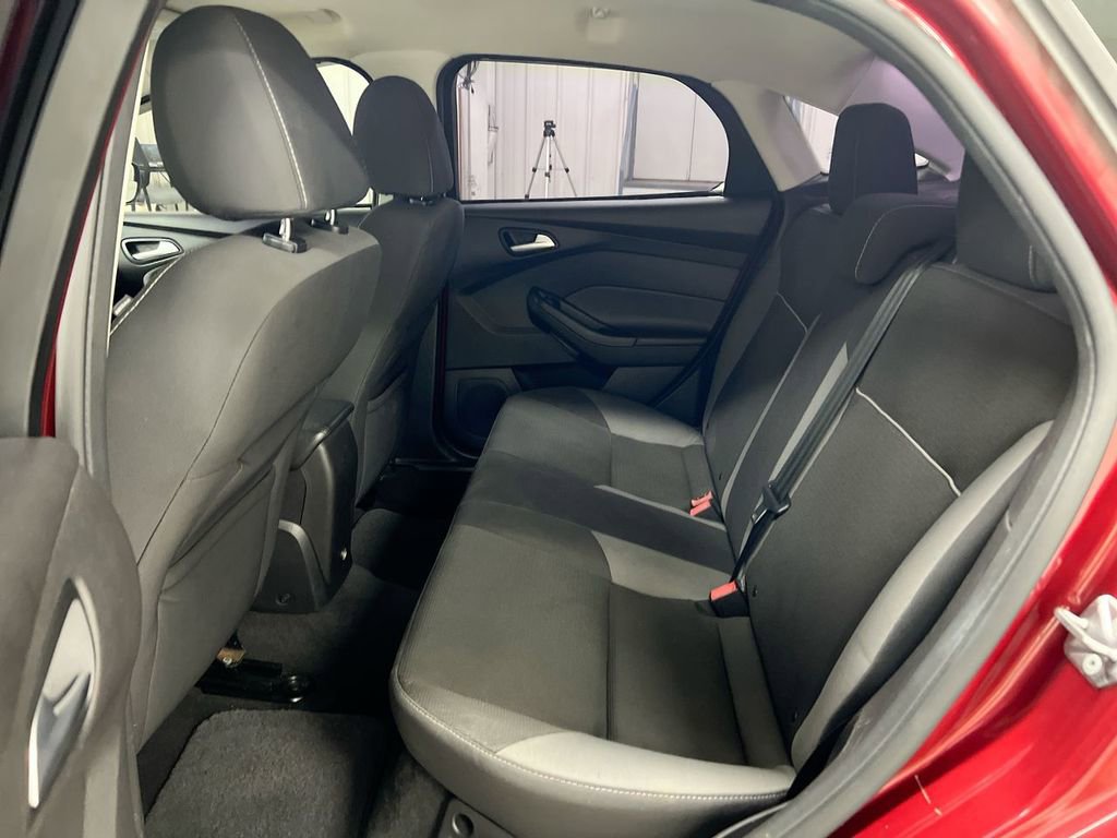 Used 2013 Ford Focus SE image 21