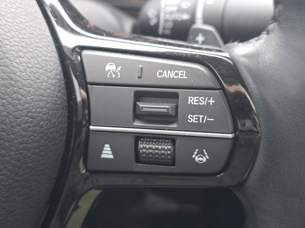 Certified 2023 Honda Accord Touring image 33