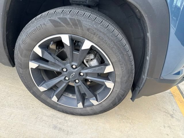 Used 2025 Chevrolet Equinox RS w/ Convenience Package III FWD image 4