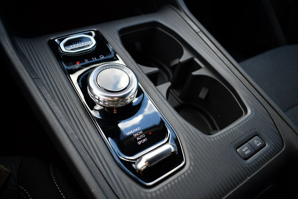 New 2026 Jeep Cherokee Laredo AWD/4WD image 13
