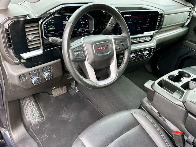 Used 2025 GMC Sierra 1500 SLT image 9