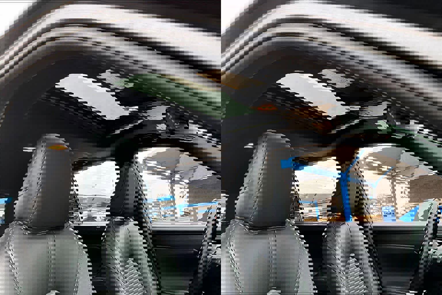 Used 2023 Toyota Highlander XSE image 14