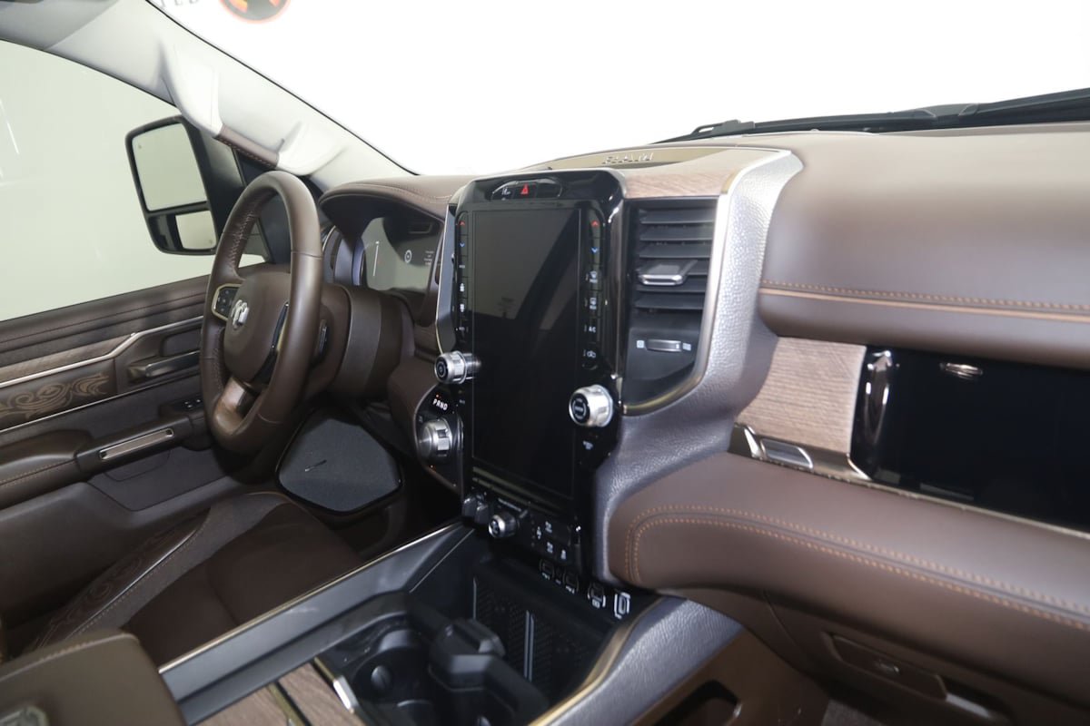 Used 2025 RAM 1500 Limited w/ Trailer Tow Group AWD/4WD image 50