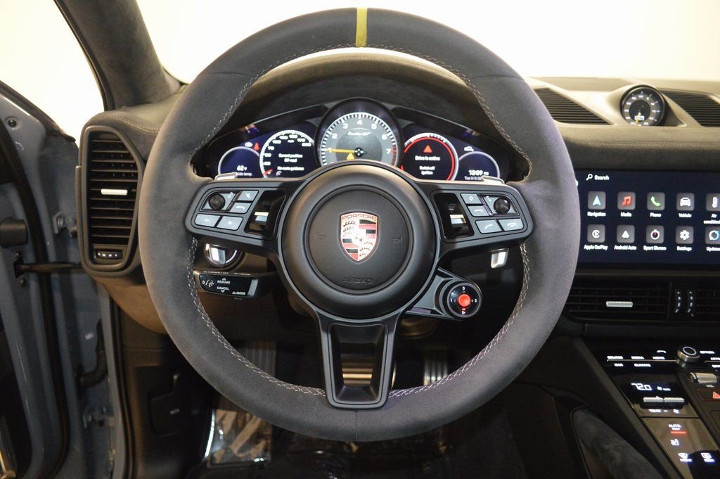 Certified 2023 Porsche Cayenne Turbo GT image 20