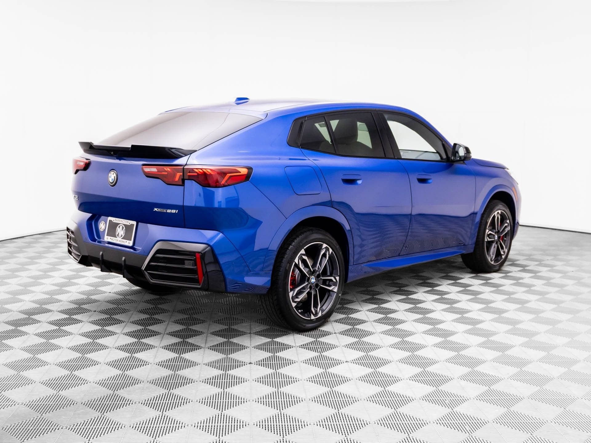 New 2026 BMW X2 xDrive28i w/ Technology Package AWD/4WD image 6