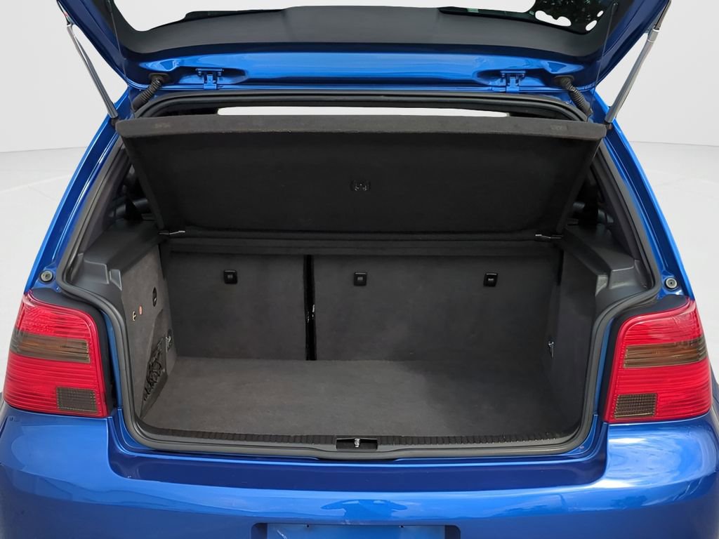 Used 2004 Volkswagen R32 image 13