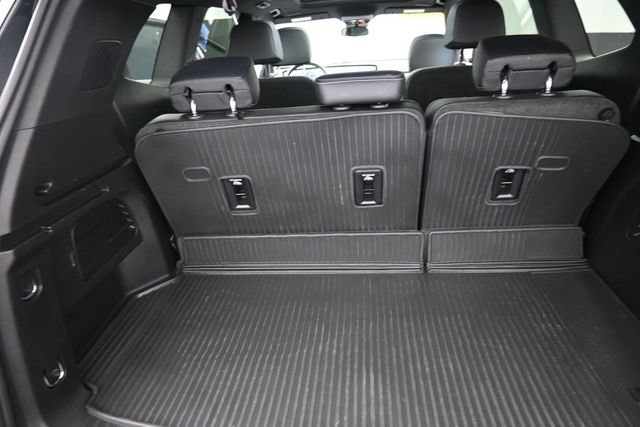 Used 2025 Buick Enclave Preferred w/ Power Package AWD/4WD image 27