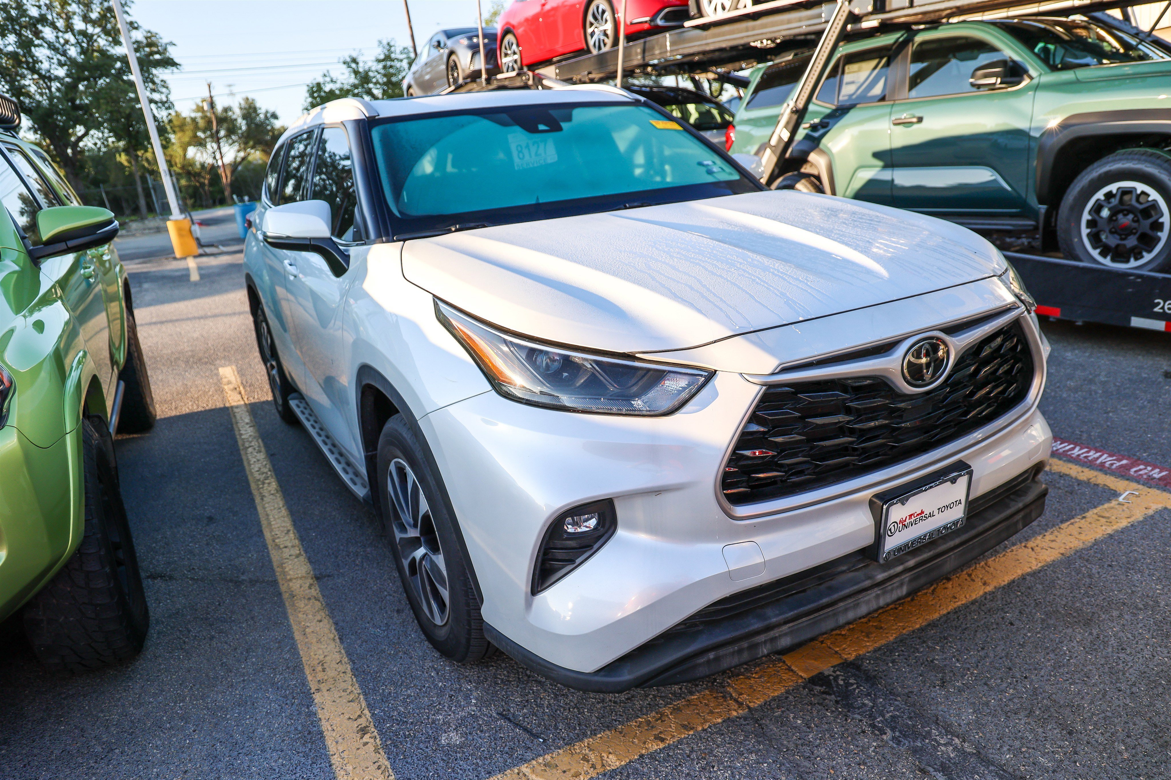 Used 2022 Toyota Highlander XLE FWD image 5