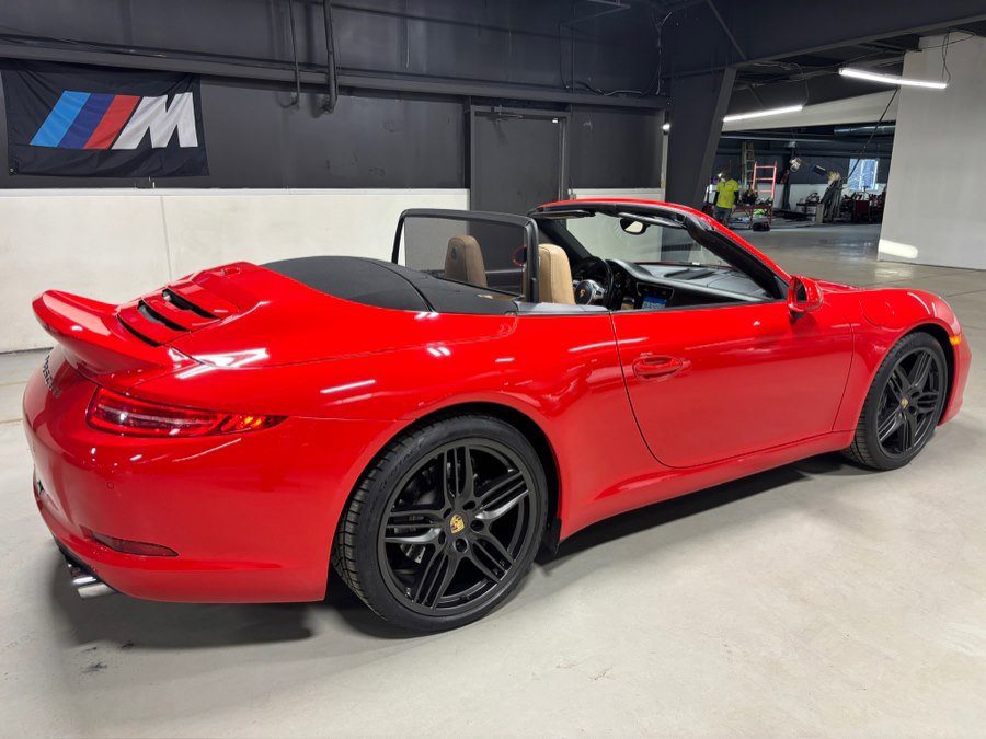 Used 2015 Porsche 911 Carrera image 16