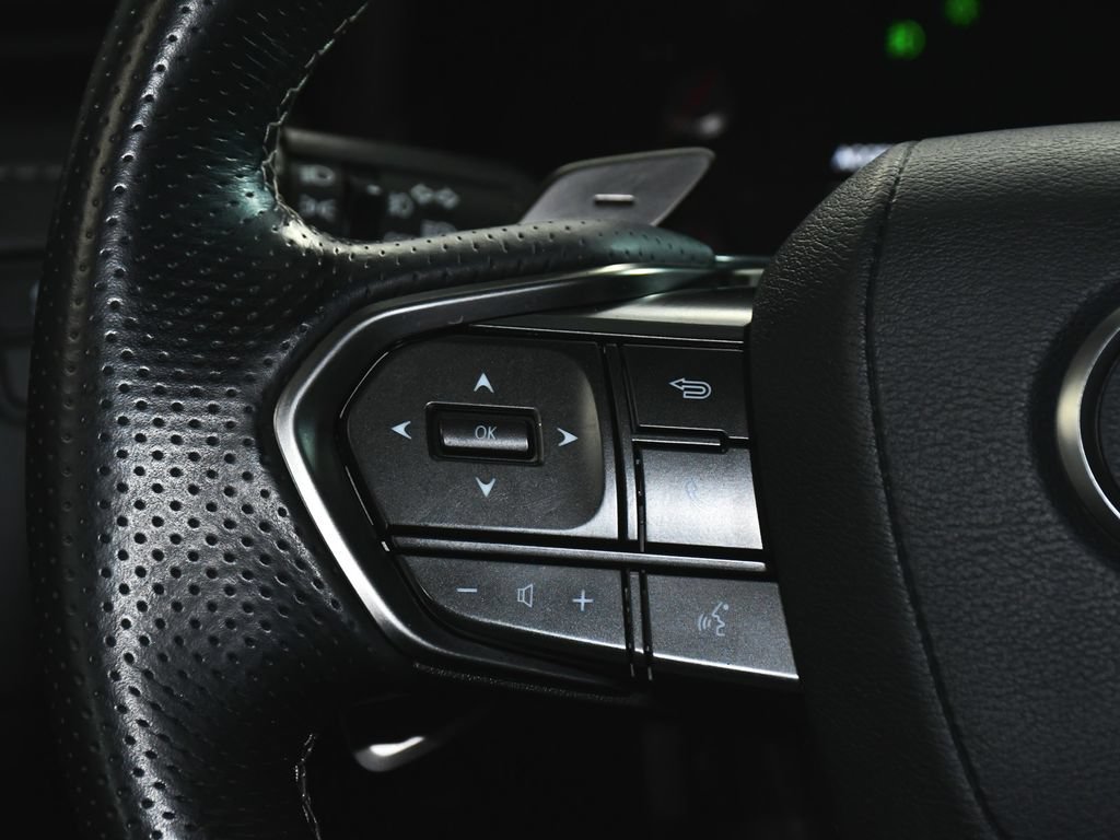 Used 2024 Lexus LX 600 F Sport AWD/4WD image 32