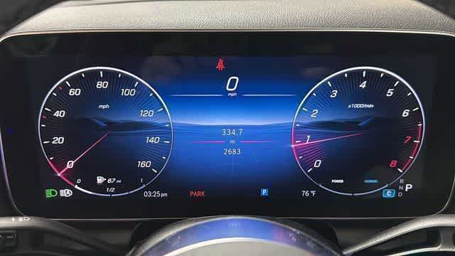 Used 2025 Mercedes-Benz GLC 300 4MATIC image 18