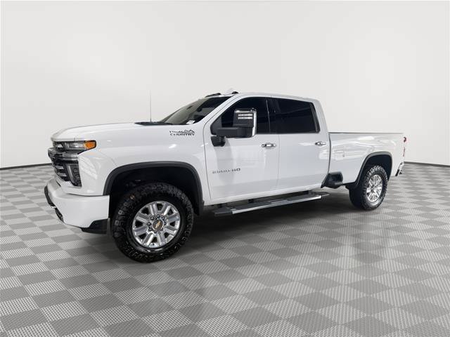 Used 2022 Chevrolet Silverado 2500 High Country w/ Z71 Off-Road Package AWD/4WD image 2