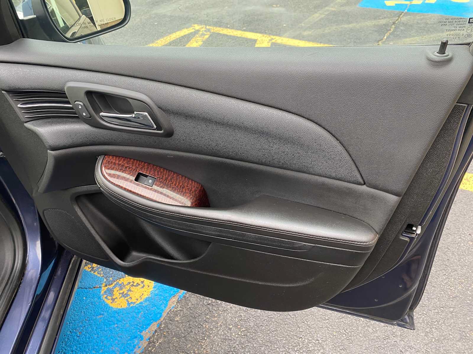 Used 2013 Chevrolet Malibu LT FWD image 27