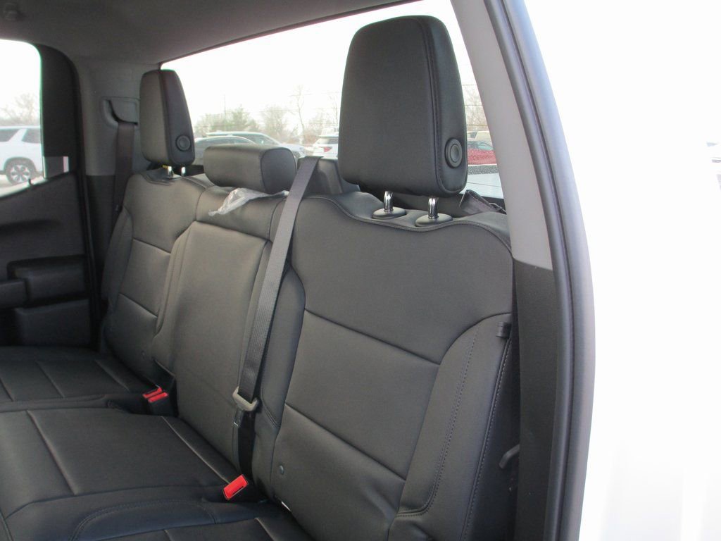 New 2026 GMC Sierra 1500 Pro w/ Pro Value Package image 16