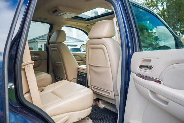 Used 2009 Cadillac Escalade AWD image 65