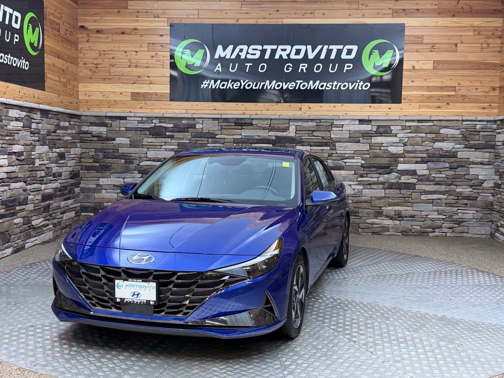 Certified 2023 Hyundai Elantra Limited w/ Cargo Package FWD image 10