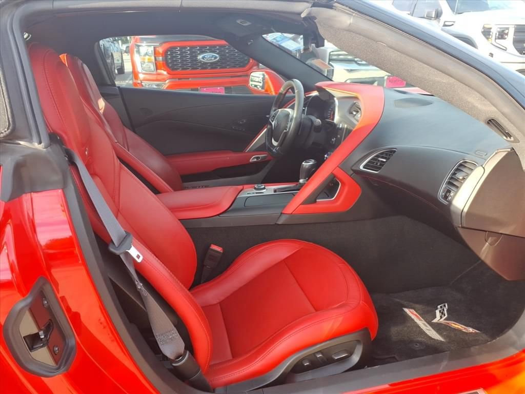 Used 2015 Chevrolet Corvette Z06 w/ 2LZ Preferred Equipment Group RWD image 15