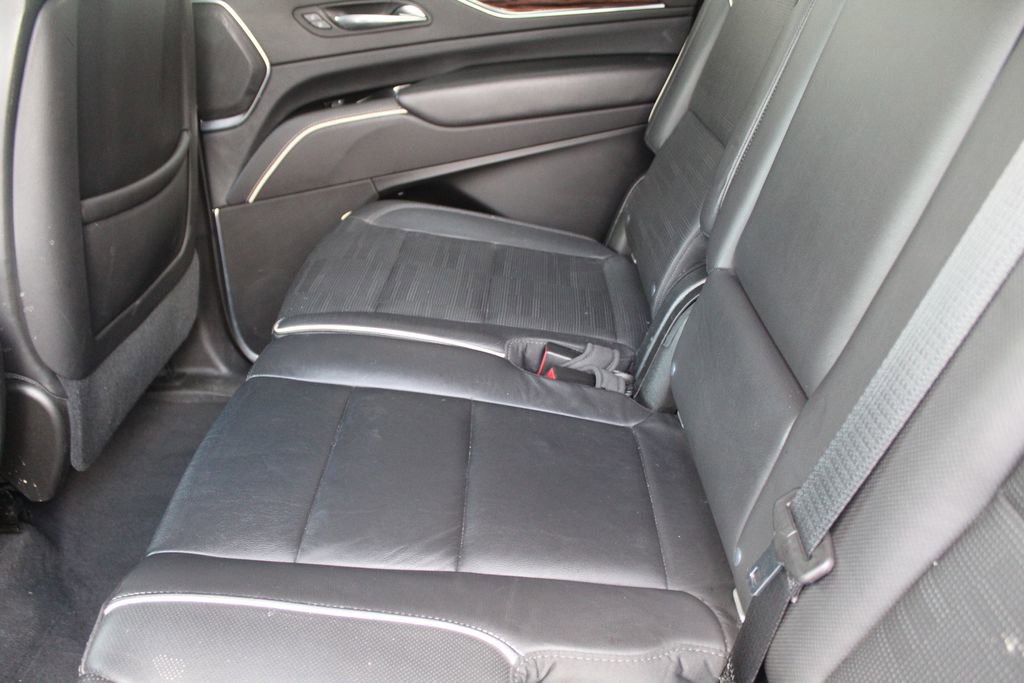 Used 2021 Cadillac Escalade ESV Premium Luxury w/ Driver Assist Tech Package image 5