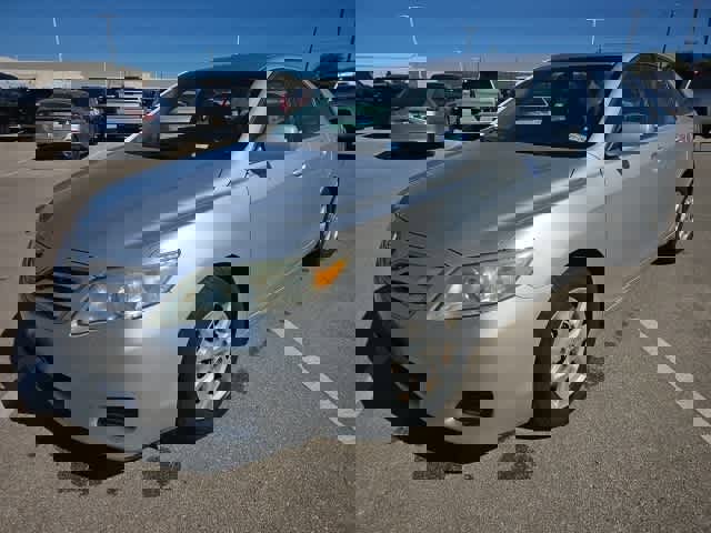 Used 2011 Toyota Camry LE