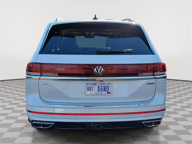 Used 2024 Volkswagen Atlas SEL Premium R-Line image 5