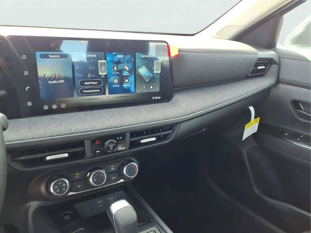 New 2027 Nissan Kicks S FWD image 19