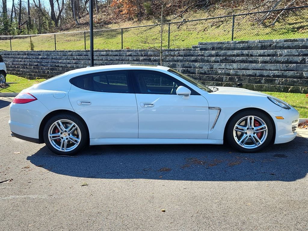 Used 2013 Porsche Panamera 4 Platinum Edition image 11