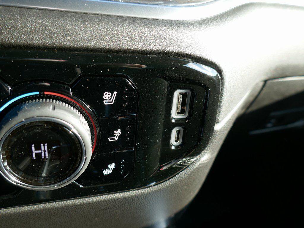 New 2026 Chevrolet Silverado 1500 LTZ w/ LTZ Premium Package image 20