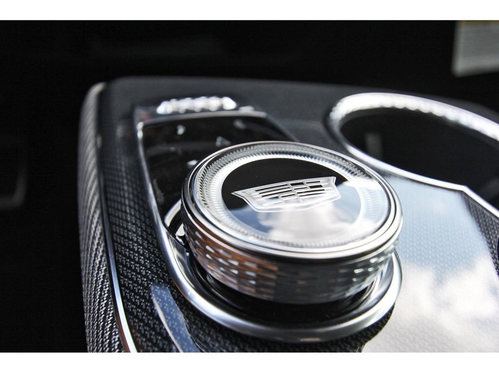 New 2026 Cadillac Optiq Sport 1 image 19