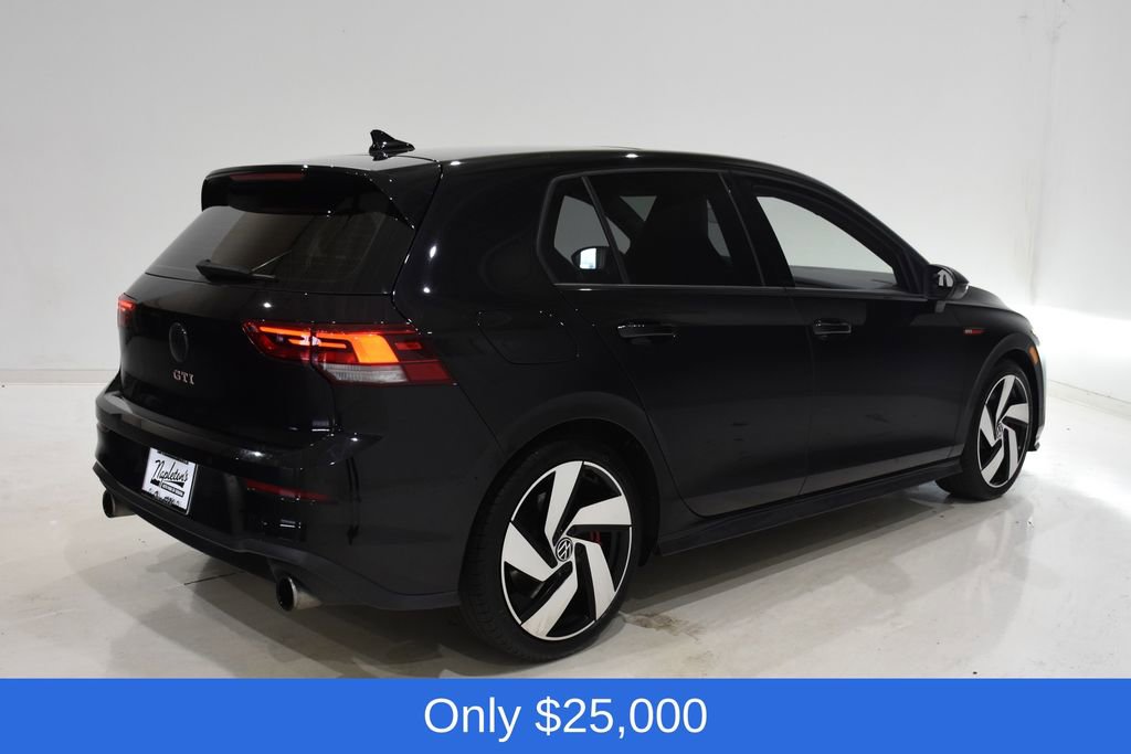 Used 2022 Volkswagen GTI SE image 4