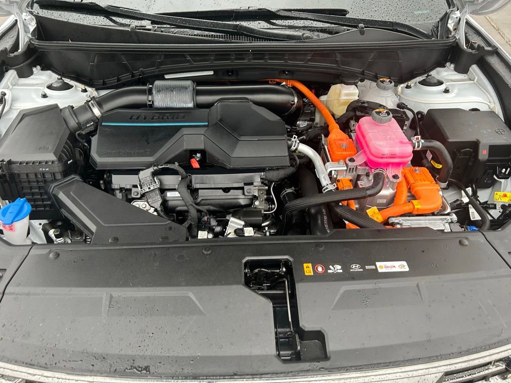 Used 2025 Hyundai Tucson Limited AWD/4WD image 35