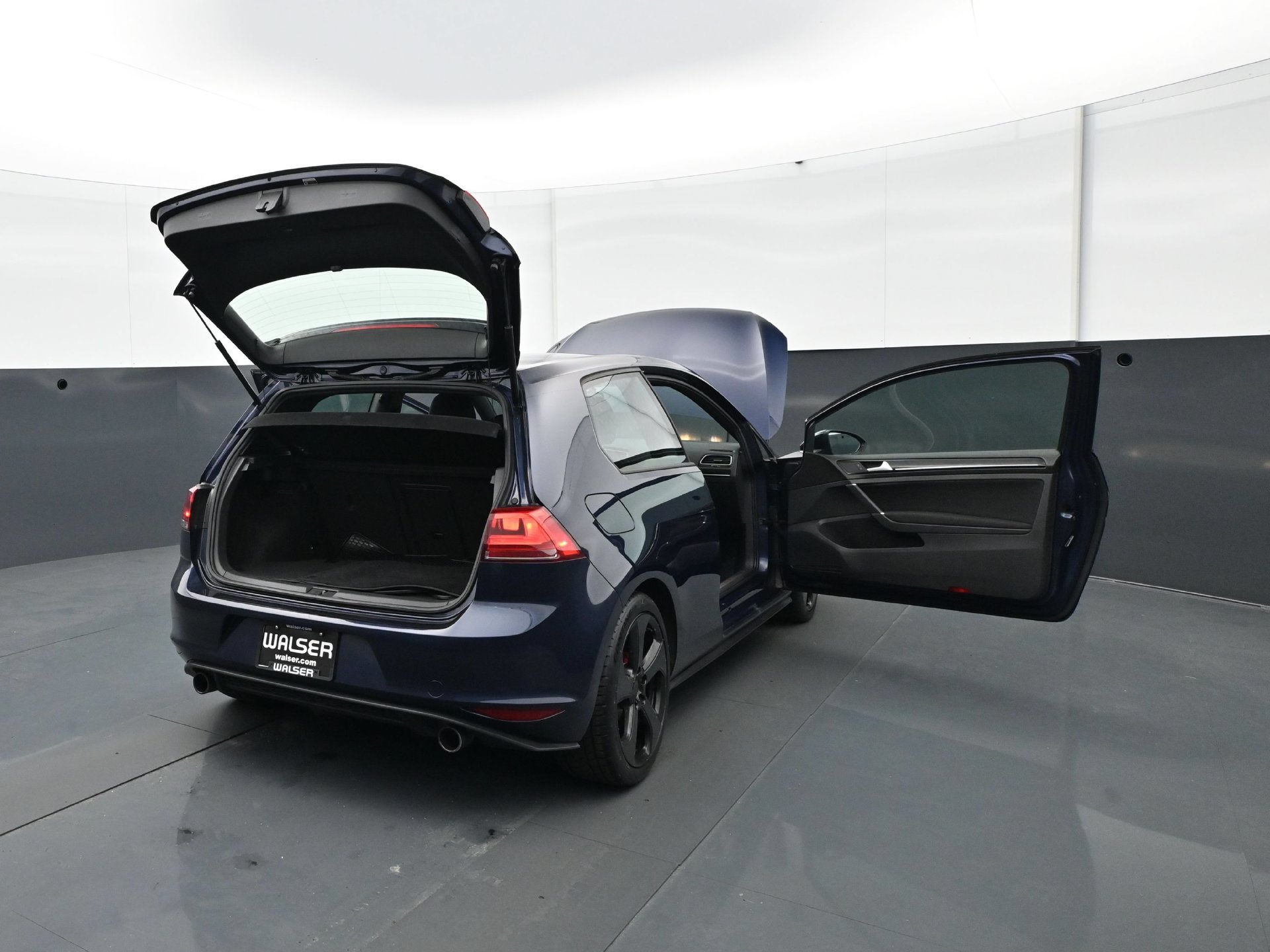 Used 2016 Volkswagen GTI S FWD image 31