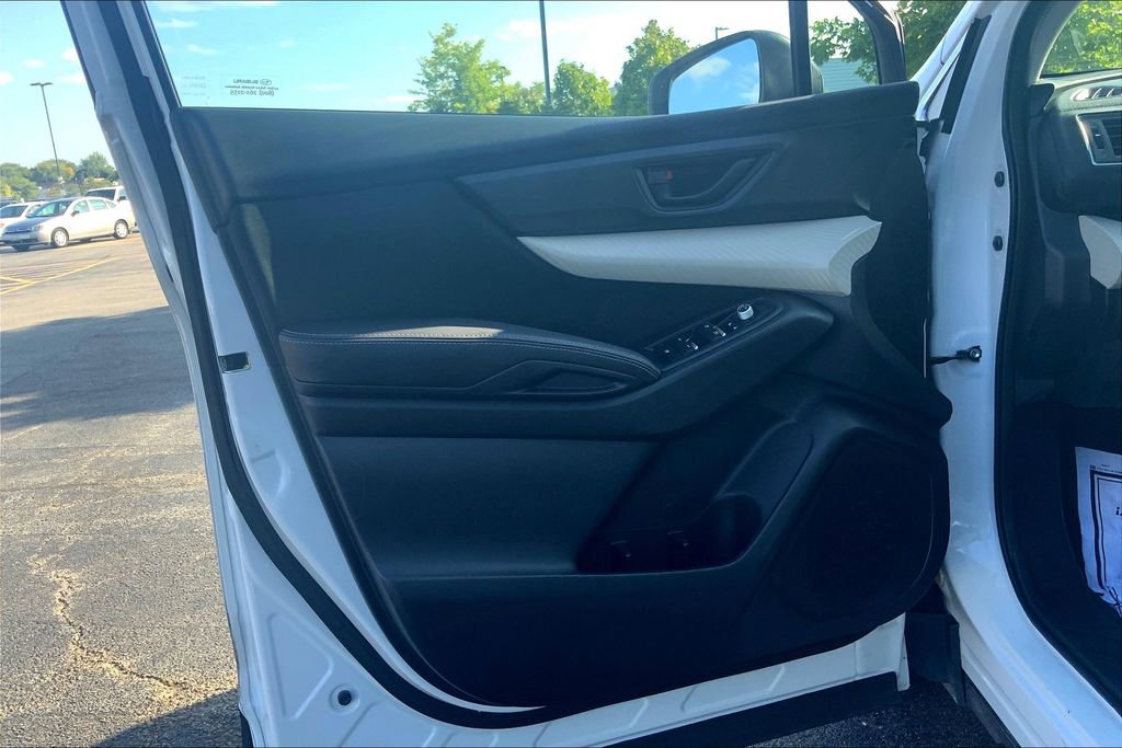 Certified 2022 Subaru Ascent 8-Passenger image 24