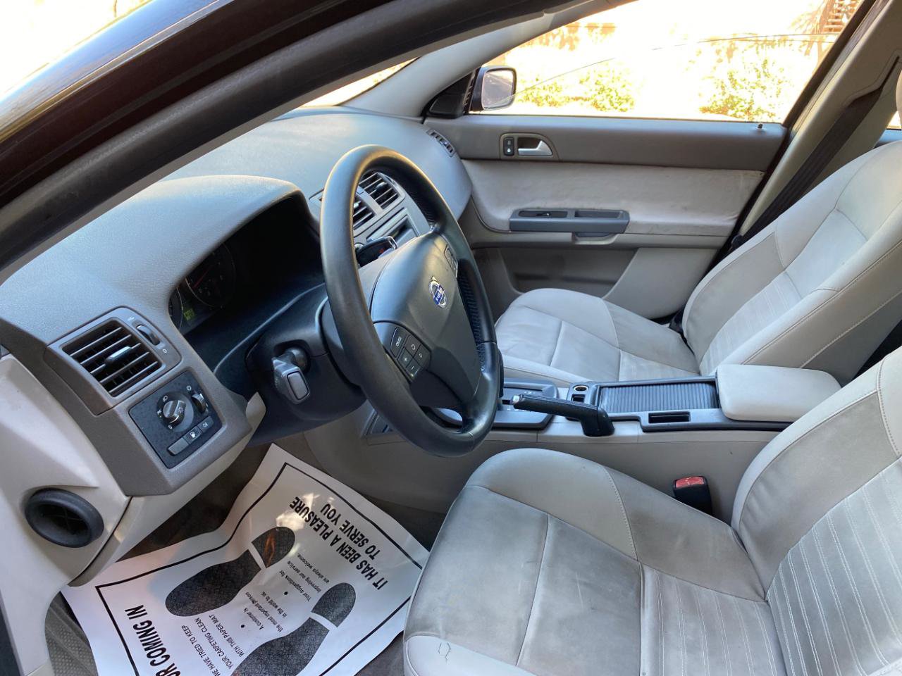 Used 2009 Volvo S40 2.4i FWD image 27