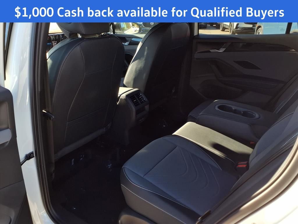 New 2026 Volkswagen Tiguan SE R-Line image 19