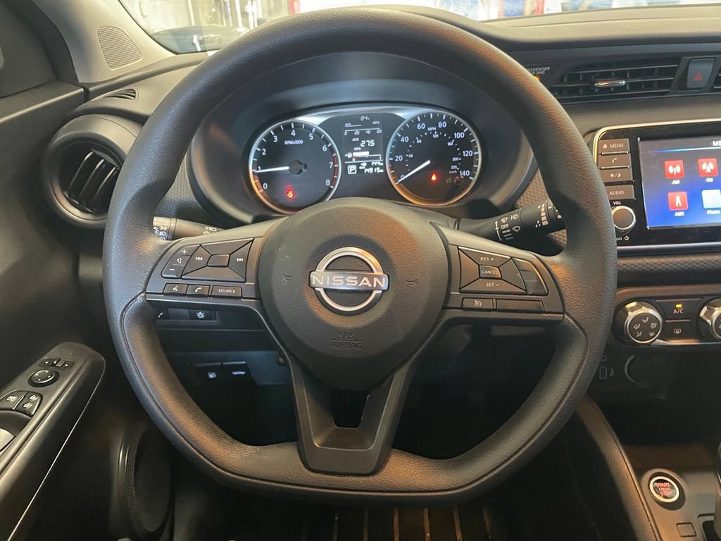 Used 2025 Nissan Kicks Play S FWD image 13