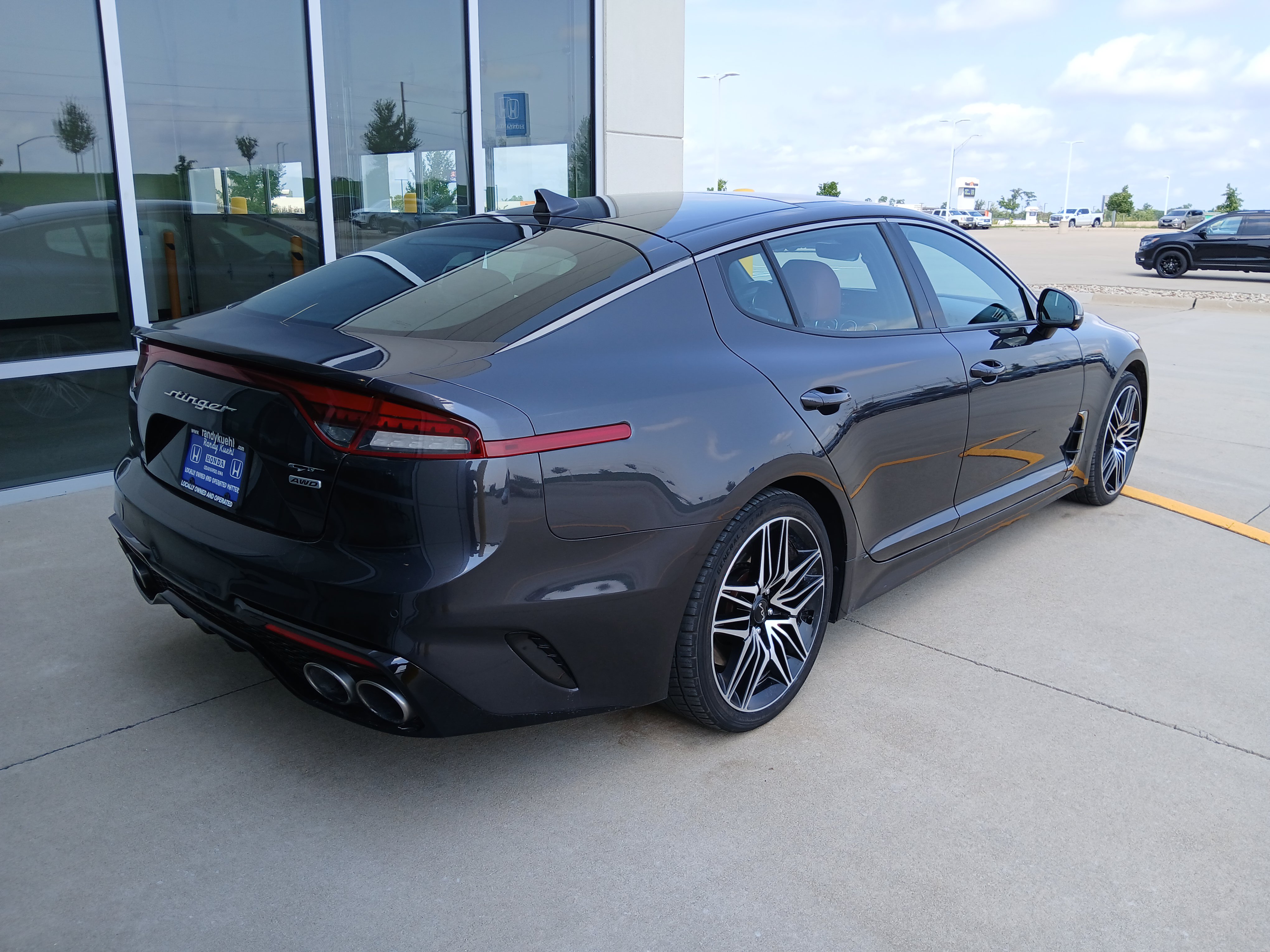 Used 2022 Kia Stinger GT2 w/ Red Interior Color Package AWD/4WD image 7