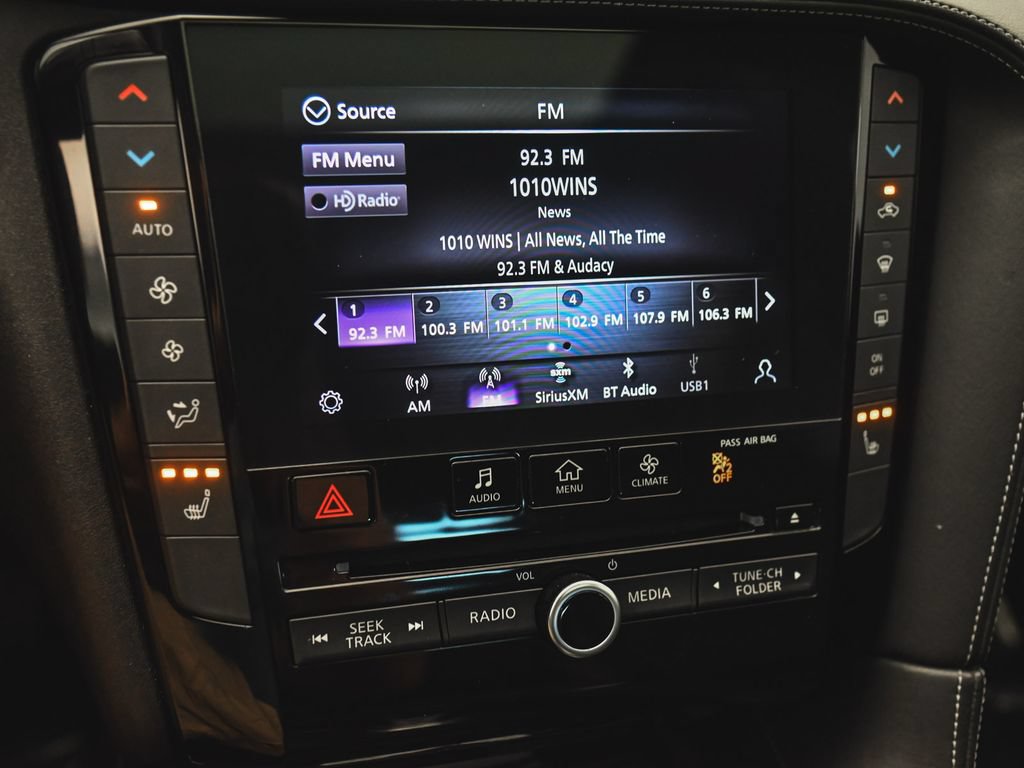 Used 2023 INFINITI QX55 Luxe w/ Cargo Package AWD/4WD image 22