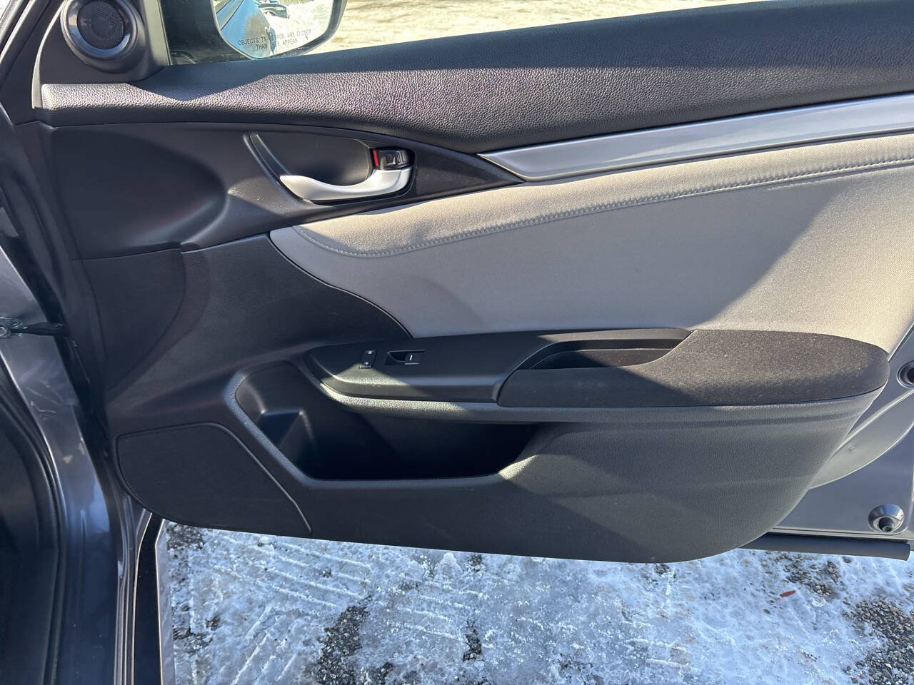 Used 2018 Honda Civic EX-T image 21