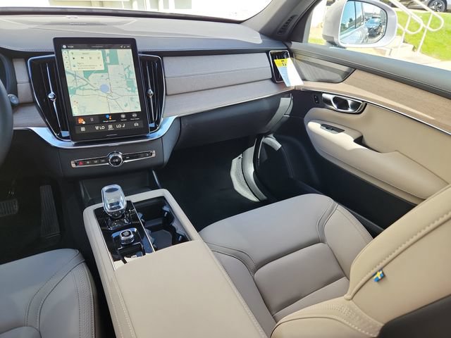 New 2026 Volvo XC90 B6 Plus w/ Protection Package Premier AWD/4WD image 12