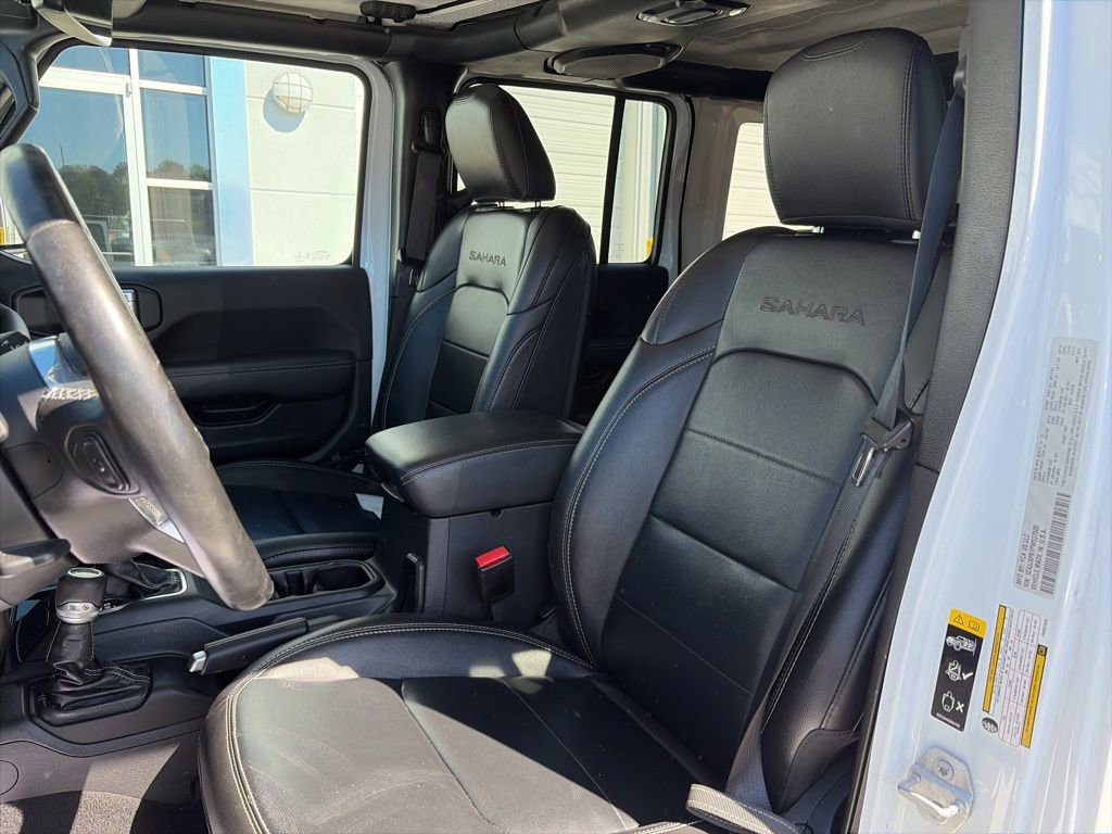 Used 2023 Jeep Wrangler Unlimited Sahara w/ Cold Weather Group image 12