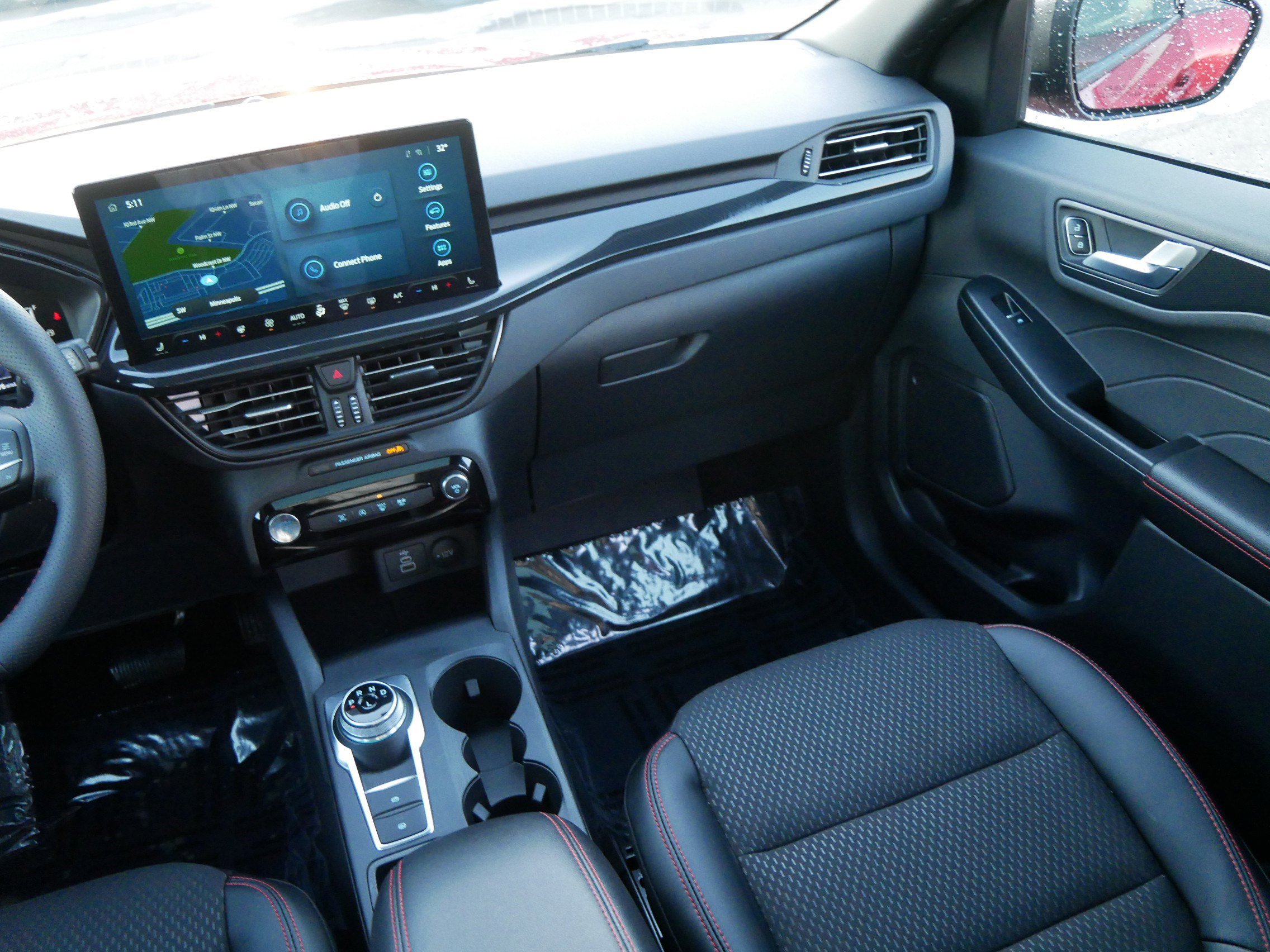 Used 2026 Ford Escape ST-Line w/ Tech Pack #1 AWD/4WD image 11